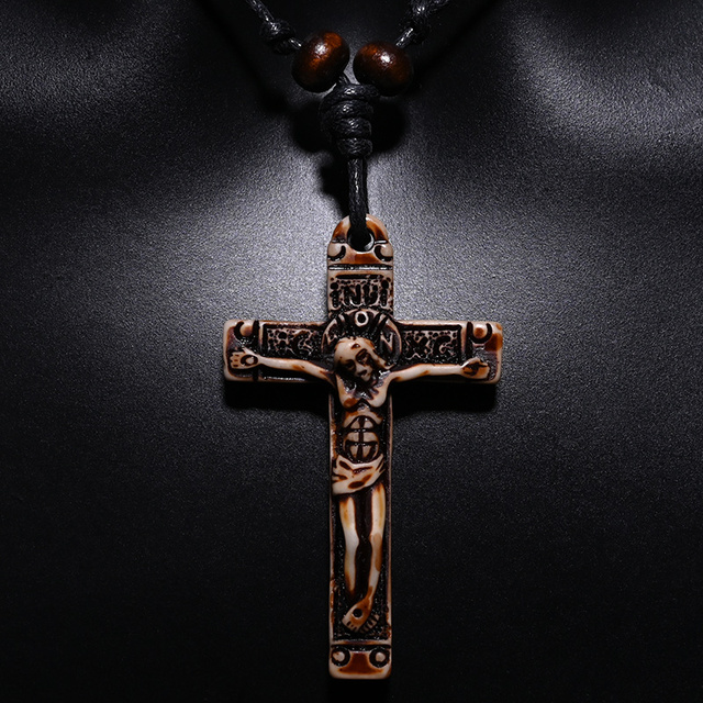 Naszyjnik z wisiorkiem katolicki krzyż jezus chrystus choker biżuteria retro styl choker imitacja yak kość - Wianko - 5