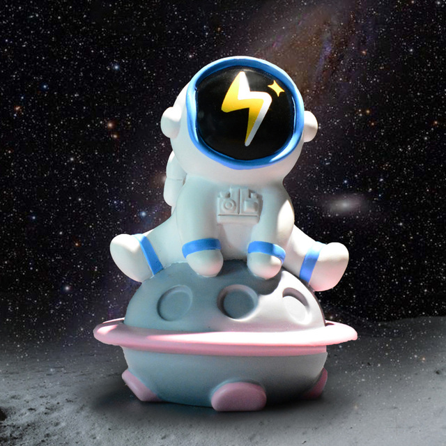 Pudełko z niespodzianką: Zabawka astronauta w miniaturowym Spacesuit - dekoracja wnętrz - Wianko - 7