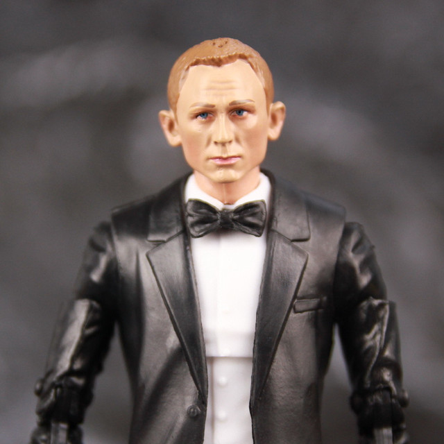 Figurka James Bond 6  - czarna muszka do garnituru Bowknot - Sky Fall Quantum Solace Spectre Daniel Craig - zabawka lalka Model - Wianko - 15