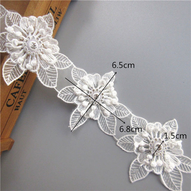 Kwiatowa koronka haftowana z białej tkaniny z aplikacją diamentowych kwiatów, 10x - Wianko - 5