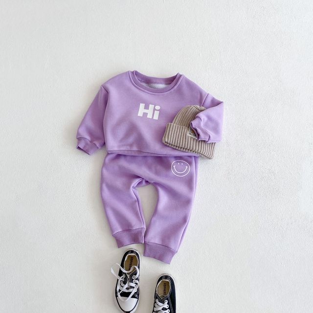 Dwuczęściowy garnitur pluszowy Hi, jesienno-zimowy dla niemowląt (dla chłopców i dziewczynek), uśmiechnięta koszulka z nadrukiem i spodnie - Wianko - 8