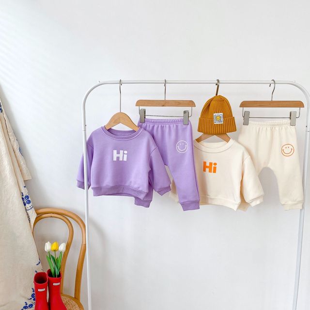 Dwuczęściowy garnitur pluszowy Hi, jesienno-zimowy dla niemowląt (dla chłopców i dziewczynek), uśmiechnięta koszulka z nadrukiem i spodnie - Wianko - 6