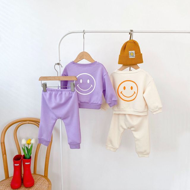 Dwuczęściowy garnitur pluszowy Hi, jesienno-zimowy dla niemowląt (dla chłopców i dziewczynek), uśmiechnięta koszulka z nadrukiem i spodnie - Wianko - 5
