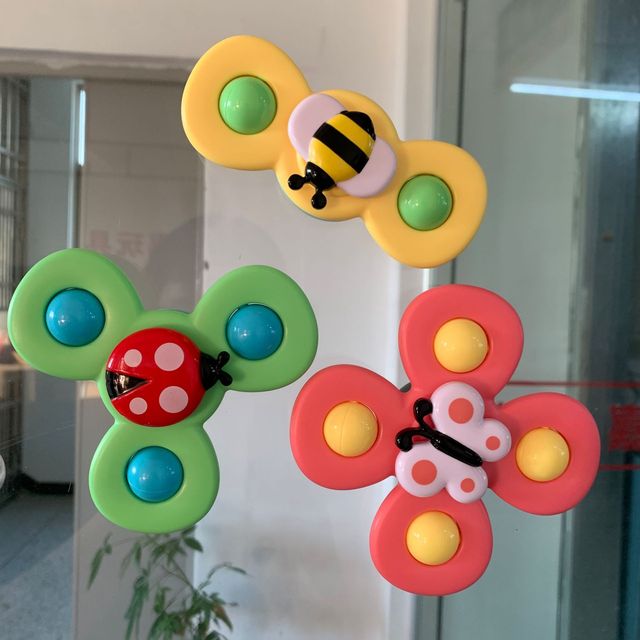 Zabawka kąpielowa: Nowa ulepszona i obrotowa musząca owad muzyka Baby Fingertip Top z przyssawką do kąpieli w kształcie kwiatu - Wianko - 3