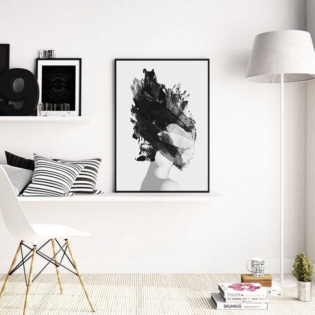 Freyja Woman - czarno-biały kolaż plakat z dziewczyną palącą, fotografia na płótnie o nowoczesnym stylu, dekoracja wnętrza w stylu skandynawskim - Wianko - 4