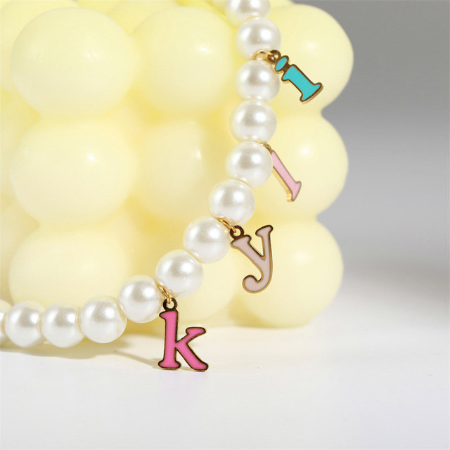 Niestandardowy naszyjnik koloru perła z listowym wisiorkiem, personalizowany, biżuteria dla kobiet jako prezent bożonarodzeniowy - Wianko - 13