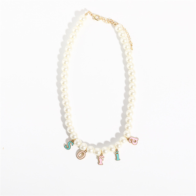 Niestandardowy naszyjnik koloru perła z listowym wisiorkiem, personalizowany, biżuteria dla kobiet jako prezent bożonarodzeniowy - Wianko - 8
