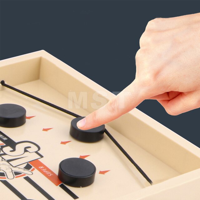 Gra planszowa Podwójna bitwa - szybka chusta Puck - interaktywna zabawka drewniana dla całej rodziny - Wianko - 7