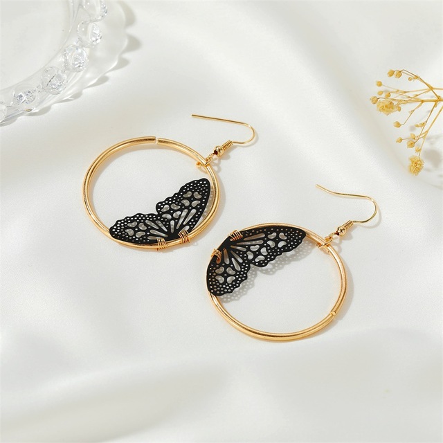 Kolczyki wiszące z czarnym hollow motylem i złotym okrągłym designem dla kobiet - Wianko - 7