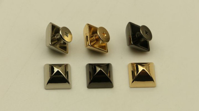 10/12mm czarna nitka dekoracyjna z kwadratową piramidą, ozdobiona skórzaną klamrą i metalowym łukiem - zestaw 10 sztuk - Wianko - 1