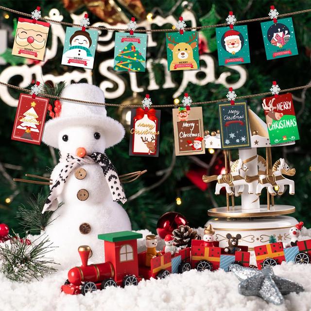 Zestaw 50 Drewnianych Klipsów Bożonarodzeniowych do Dekoracji Choinki i Zdjęć - Sople Śniegu, Renifery, DIY, Ozdoby Domu - Wianko - 1