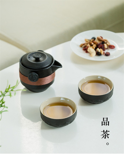 Czarny ceramiczny zestaw do herbaty z czajnikiem i 2 filiżankami - przenośne naczynia do picia chińskiej herbaty Kung Fu z torbą dla podróżujących - Wianko - 2