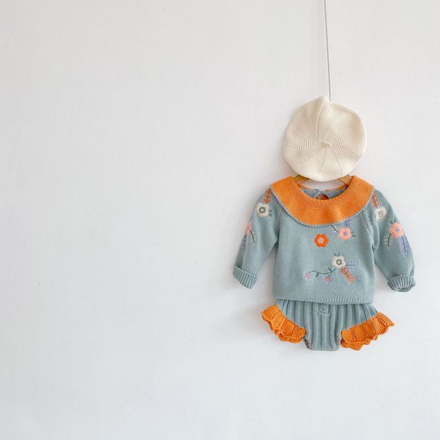 Garnitur jesienno-zimowy dla niemowląt - haftowany kołnierzyk, kwiat lotosu, top + koronkowe spodnie, 2 sztuki - Wianko - 1