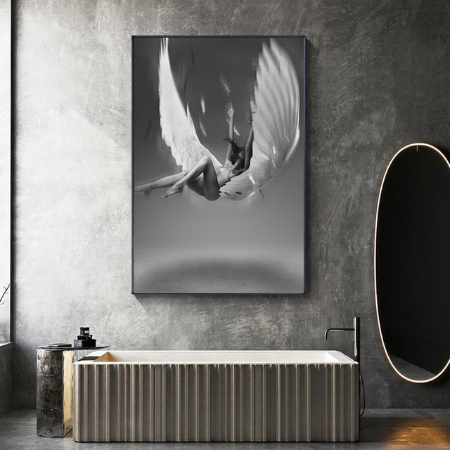 Plakat dekoracyjny z rysunkiem sexy nagiej aniołki na czarno-białym płótnie - idealny do salonu - Wianko - 6