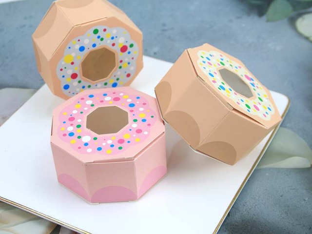 Pudełko cukierków, 5 sztuk, różowe, sześciokątne, pączek, słodkie opakowanie na czekoladki Dragees, idealne na urodziny dzieci - Wianko - 7