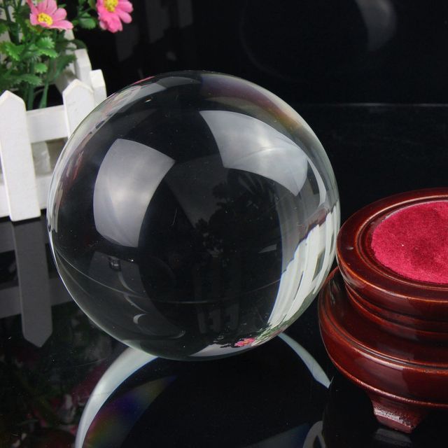 Kryształowa kula Feng Shui 40mm - naturalny kwarc, uzdrawiające właściwości - Wianko - 1