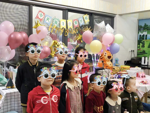 Zestaw balon stojak - uchwyt na balon, idealny do dekoracji na przyjęcie urodzinowe dzieci i dorosłych, wesele, eventy - balon w zestawie - Wianko - 31