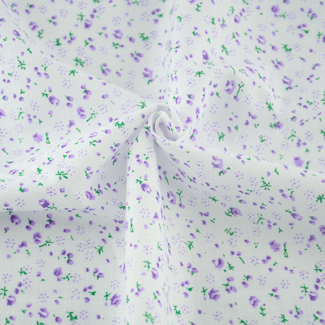 Materiał bawełniany z fioletowymi kwiatami i zielonymi liśćmi do szycia odzieży - kawałek tkaniny patchworkowej - Wianko - 3