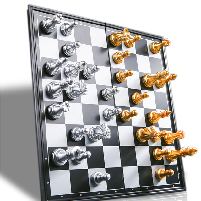 Złote i srebrne średniowieczne składane szachy z magnetyczną szachownicą - Wianko - 2