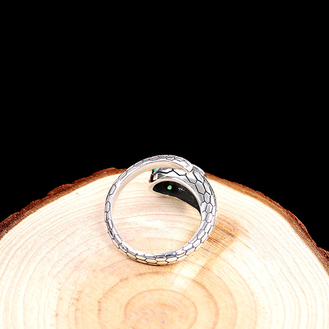 Pierścień unisex, wąż zielony, biżuteria srebrna 925, osobowość trend mężczyźni i kobiety - Wianko - 1
