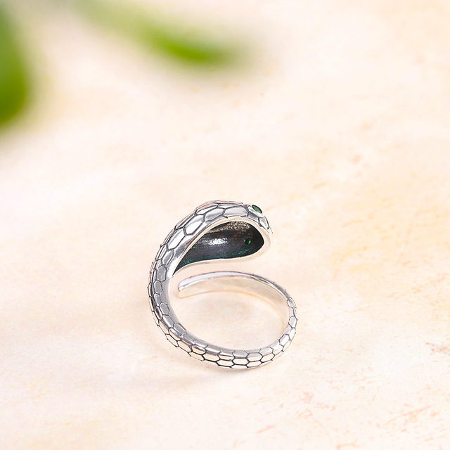 Pierścień unisex, wąż zielony, biżuteria srebrna 925, osobowość trend mężczyźni i kobiety - Wianko - 2