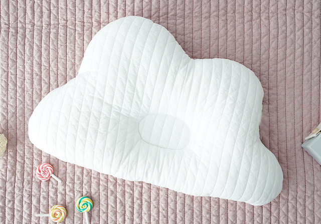 Noworodek poduszka dla niemowląt w kształcie chmurki - koronka - zapobieganie płaskiej główce, oddychająca - Wianko - 11