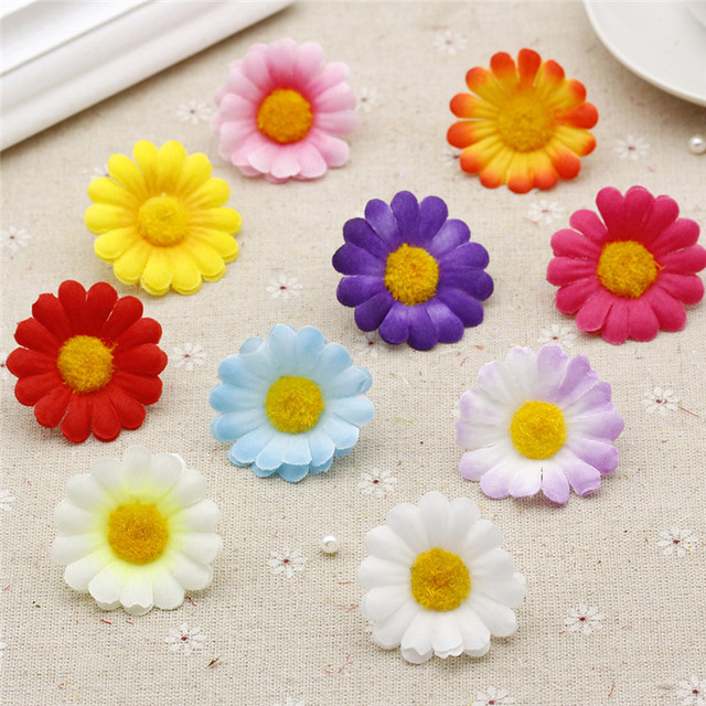 10 sztuk 4 cm sztuczne kwiaty Daisy słonecznika DIY ślub panna młoda wieniec Garland samochód dekoracja - Wianko - 1