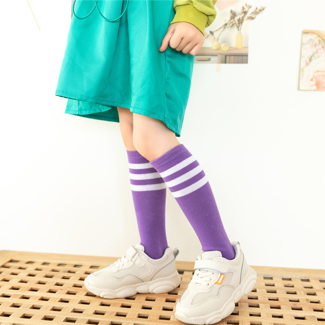 Dziewczęce kolorowe skarpety bawełniane - długie, kolano, klasyczne paski - Wianko - 4