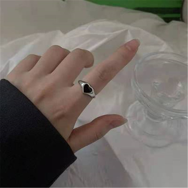 Pierścionek wielowarstwowy regulowany z łańcuszkiem i obracanym pierścieniem o stylu punkowym, hip hopowym, dla kobiet i dziewcząt na imprezy - srebrny stop Alloy Man - Wianko - 26
