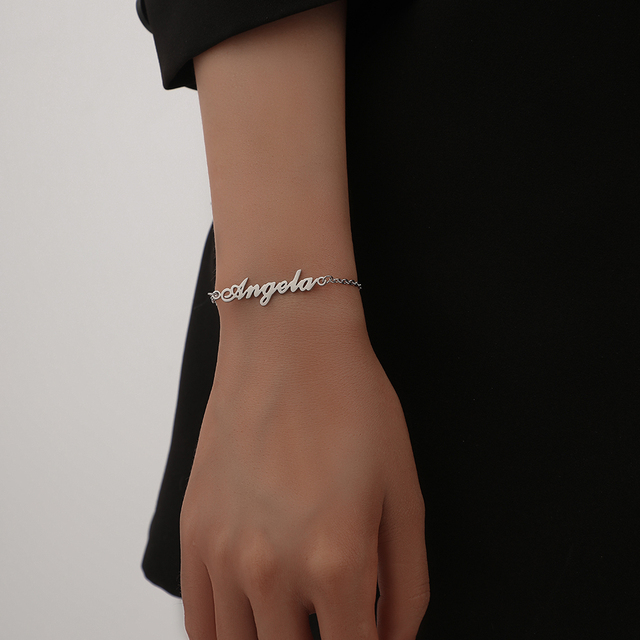 Personalizowana damska bransoletka z imieniem - złoto, stal nierdzewna, łańcuszek tytanowy, inicjały, biżuteria dla dziewcząt - Wianko - 18