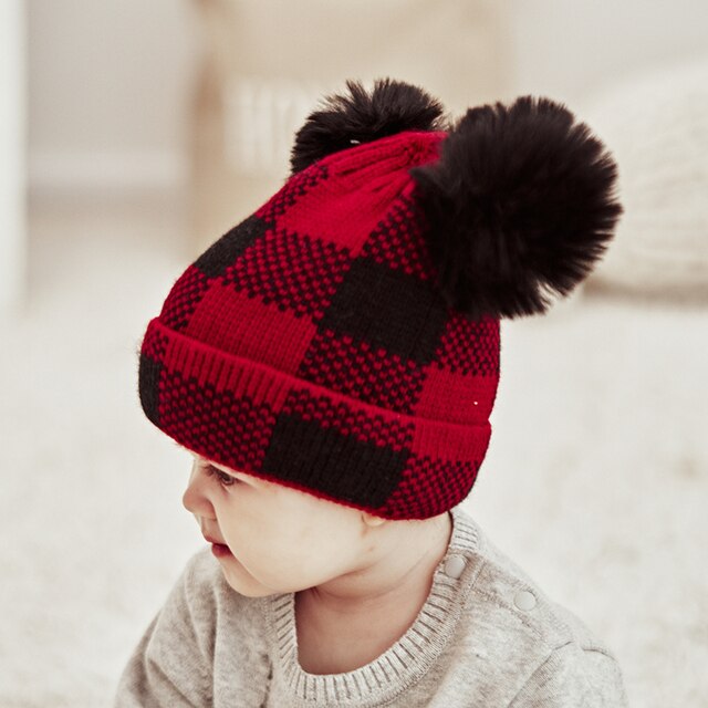 Jesienno-zimowa dzianinowa czapka rodzic-dziecko w kratkę z pluszową piłką - ciepła i wiatroszczelna - Wianko - 9