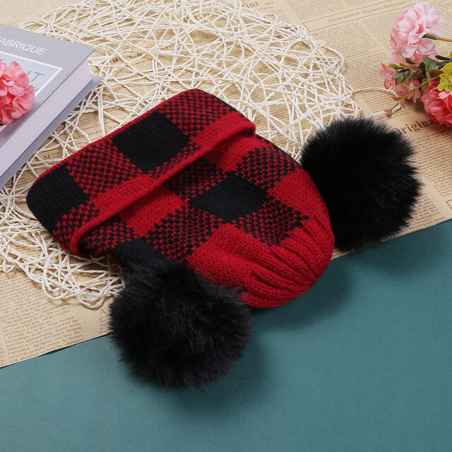 Jesienno-zimowa dzianinowa czapka rodzic-dziecko w kratkę z pluszową piłką - ciepła i wiatroszczelna - Wianko - 19