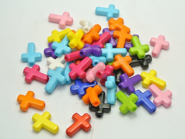 Wisiorek krzyż akrylowy Bubblegum, 100 sztuk, mieszane kolory, 16X12mm, moda DIY, F0202 - Wianko - 1