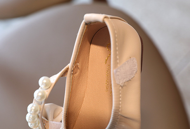 Skórzane buty księżniczki z bowknotem i perłą dla dziewczynek na wiosnę - Wianko - 17