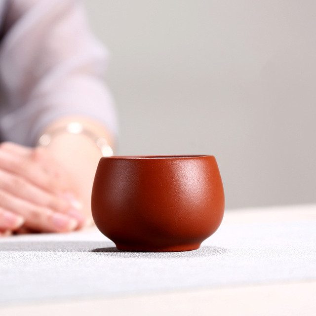 4 sztuki Yixing Retro purpurowej gliny filiżanki do herbaty - ręcznie wykonane butik miseczki, idealne do ceremonii parzenia herbaty - Wianko - 1