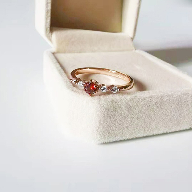 Pierścień damska moda minimalne kryształowe czerwony cyrkon kamień - Wianko - 4