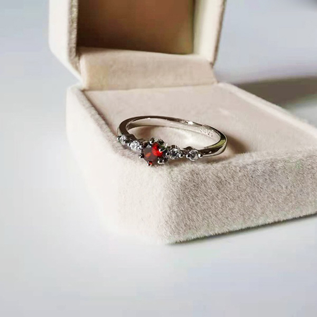 Pierścień damska moda minimalne kryształowe czerwony cyrkon kamień - Wianko - 5