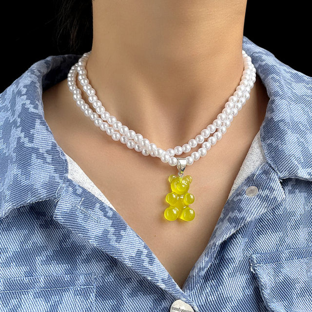 Wisiorek Gummy z bobasem i perłą - transparentny, dwuwarstwowy naszyjnik dla kobiet - Wianko - 4