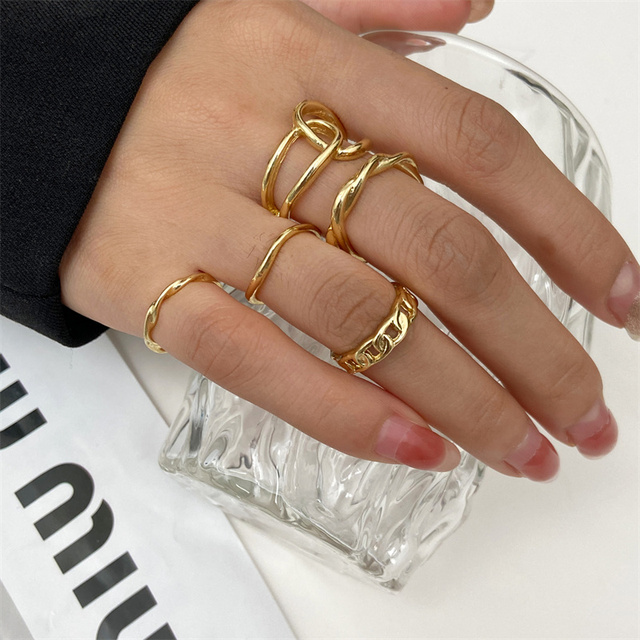 Pierścień z metalu w kształcie węża z czeskimi kamieniami i ozdobą w kształcie serca, w kolorze srebra, złota i fioletowej żywicy - biżuteria punkowa, prezencik prosty i modny - Wianko - 17