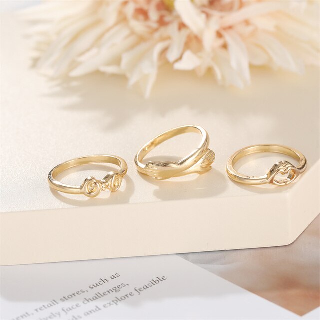 Pierścień z metalu w kształcie węża z czeskimi kamieniami i ozdobą w kształcie serca, w kolorze srebra, złota i fioletowej żywicy - biżuteria punkowa, prezencik prosty i modny - Wianko - 27