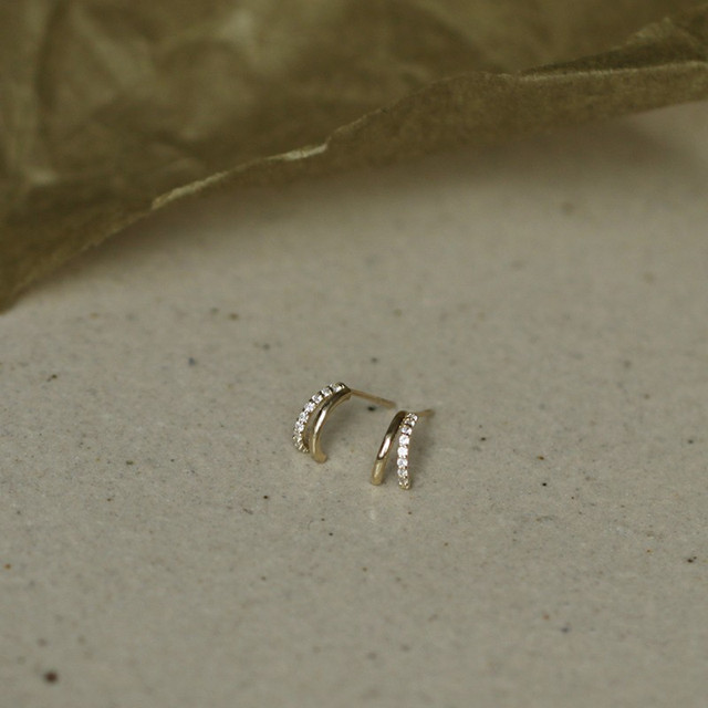 Kolczyki sztyfty ze srebra 925 z kryształami Pavé i złotą powłoką 14k - klasyczny, w europejskim stylu, idealny prezent dla kobiet - Wianko - 3