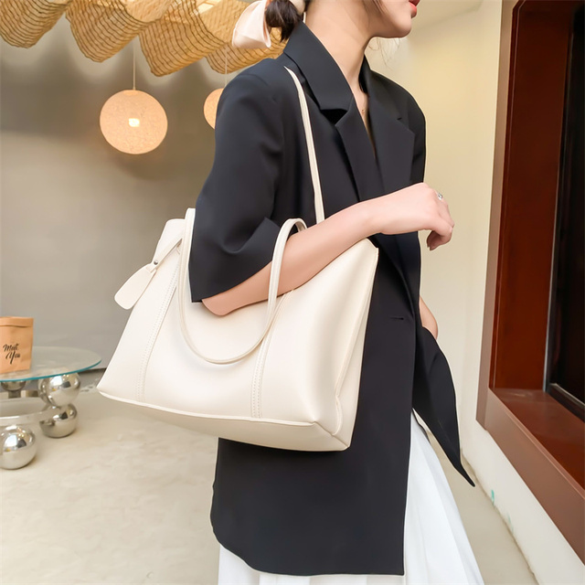 Nowoczesna torba na ramię z dużą pojemnością dla kobiet 2021 - Wianko - 14