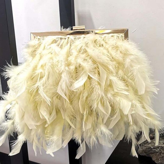 Luksusowa torebka kopertówka damska z prawdziwymi strusimi piórami i uchwytem Tassel na wieczorne imprezy i kolacje - Wianko - 16