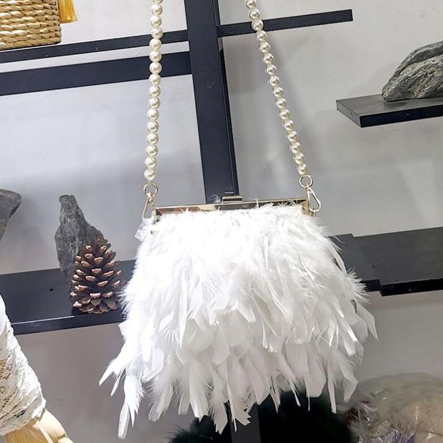 Luksusowa torebka kopertówka damska z prawdziwymi strusimi piórami i uchwytem Tassel na wieczorne imprezy i kolacje - Wianko - 23