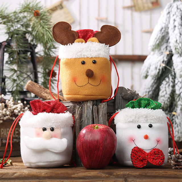 Kreatywna ozdoba świąteczna - pluszowy brelok w kształcie starego mężczyzny z torbą na jabłka, cukierki i prezenty dla dzieci - Wianko - 1