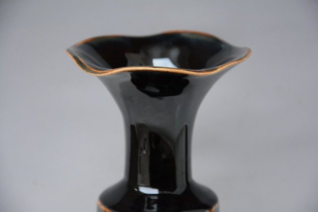 Czarna glazurowana miska z porcelany z epoki SongDynasty – unikatowa ręcznie malowana dekoracja i kolekcjonerskie ozdoby - Wianko - 1