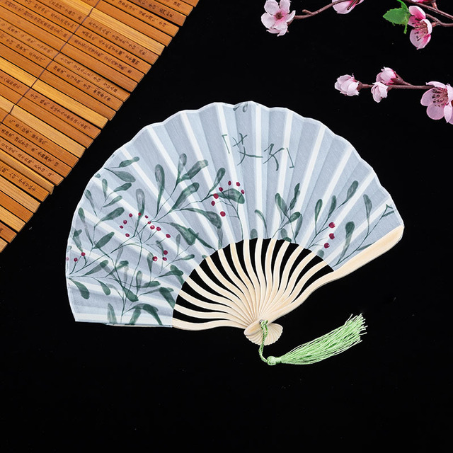 Ręcznie składany wachlarz jedwabny Chiński/Japoński styl Retro, dekoracyjny kobiecy wachlarz z bambusowym uchwytem - Wianko - 5