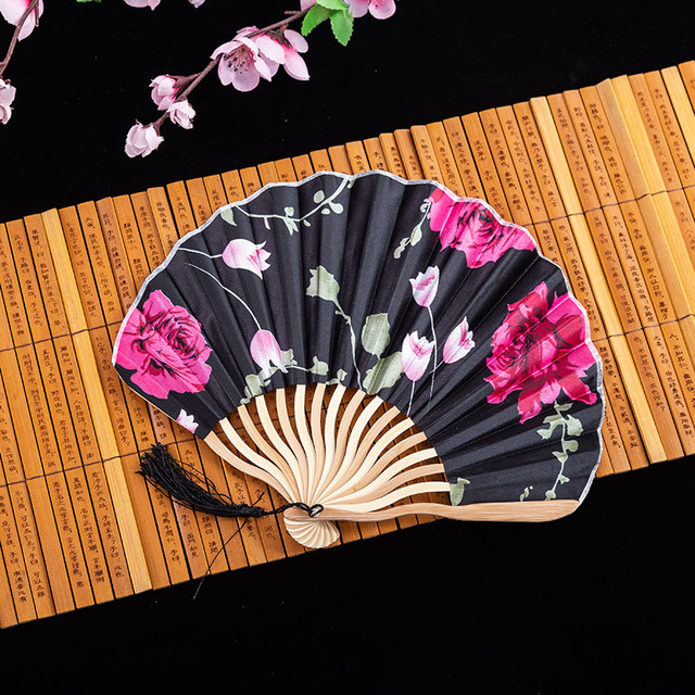 Ręcznie składany wachlarz jedwabny Chiński/Japoński styl Retro, dekoracyjny kobiecy wachlarz z bambusowym uchwytem - Wianko - 10