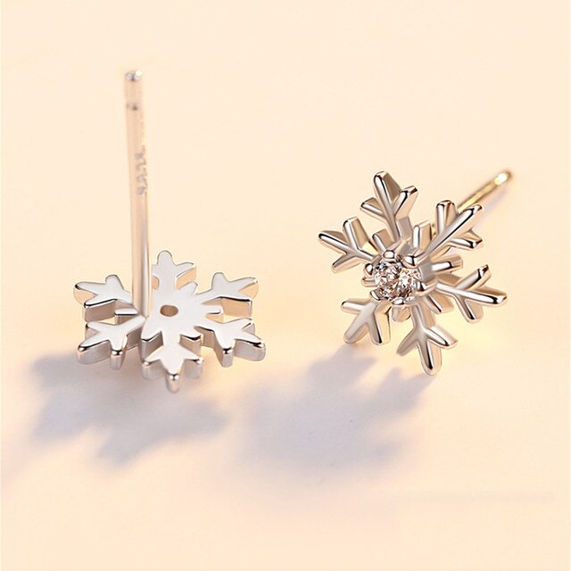 Kolczyki Snowflake z cyrkoniami i kryształkami - idealna biżuteria na urodziny, ślub lub Boże Narodzenie - Wianko - 3