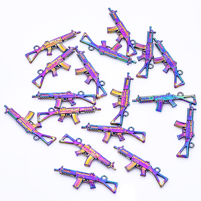 Wisiorek Gun Rainbow Charms w zestawie 5 sztuk - biżuteria w torbie - Wianko - 3